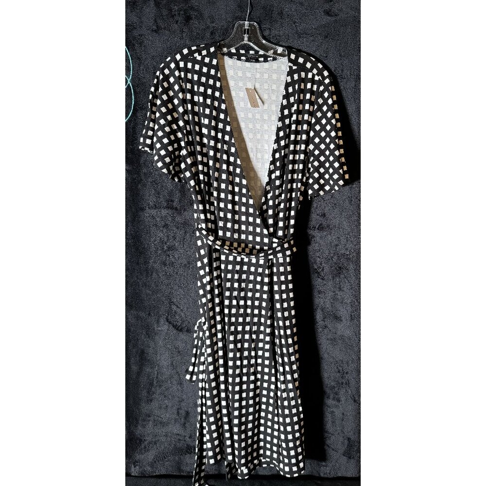 Ann Taylor Black & White Geometric Wrap Dress 16